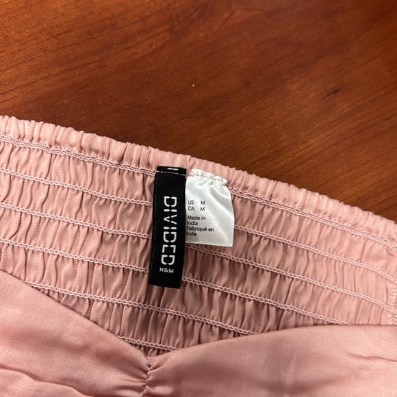 Divided satin top M // 061306 - Picture 2 of 2